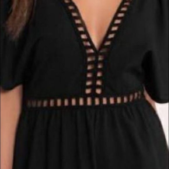 TOBI Crochet Strapped romper - Picture 2 of 9